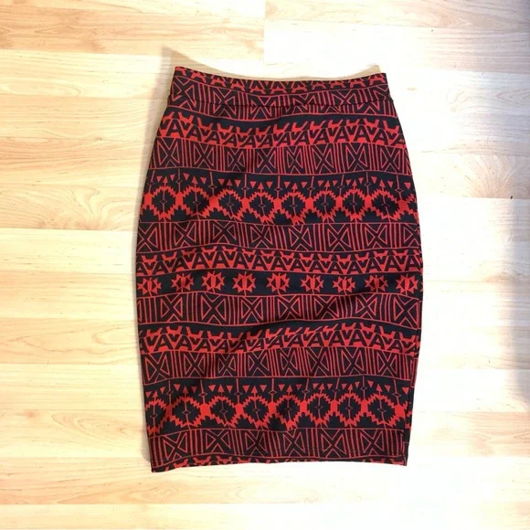 ⚡️3 for 25⚡️ UK2LA Red & Black Geometric Pencil Skirt Medium - Picture 2 of 4